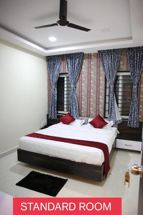 Sunshine International Boarding & Lodging Belur  Buitenkant foto