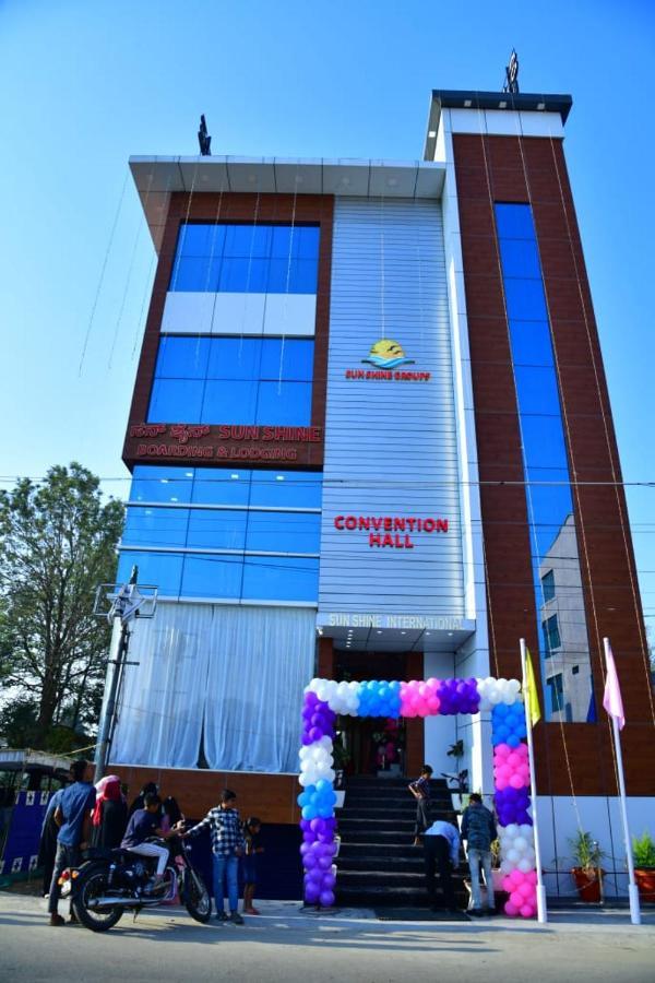Sunshine International Boarding & Lodging Belur  Buitenkant foto